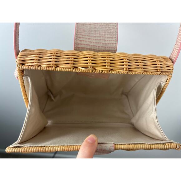 Pamela Munson Caroline Wicker Rattan Crossbody Bag w Pink Reptile Trim - Picture 5 of 10